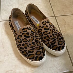 Steve Madden Leopard Print Slip Ons /Loafers